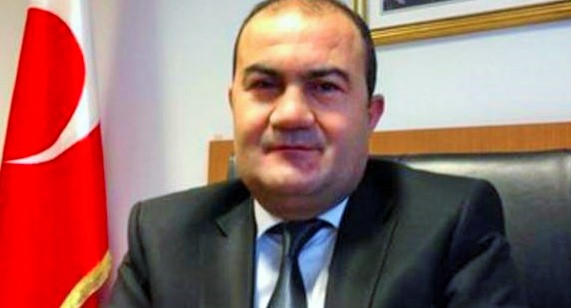 Teröristler bomba patlatıyor