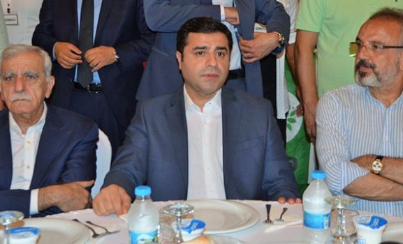 Demirtaş: Avustralya’daki  halkımıza sesleniyorum