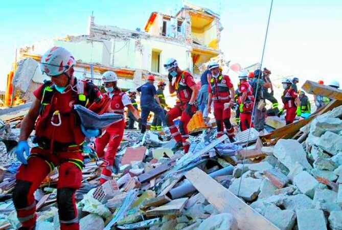 İtalya’daki depremde ölü sayısı 247’ye çıktı