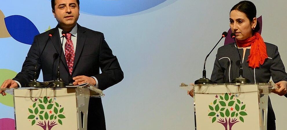 Demirtaş ve HDPli Milletvekillerinin tutukluluğuna yapılan itiraza ret!