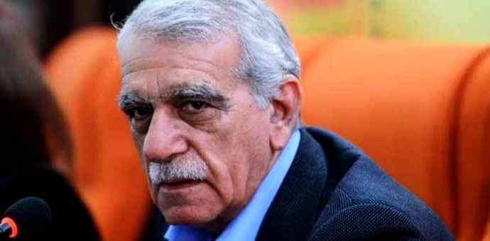 “Hâkim, Ahmet Türk’e ‘Uçak saatin yaklaşıyor’ deyip duruşmayı bitirmiş!”