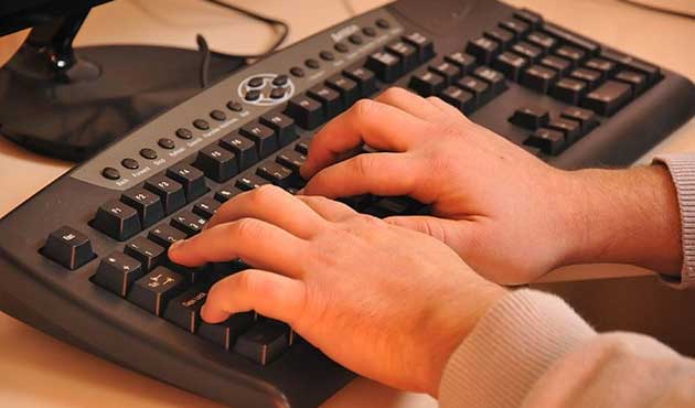 Kamu kurumları 2017’de F klavyeye geçiyor