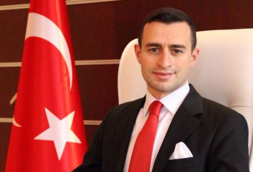 Avrupa’da kış çok sert geçiyor: Donmuş olarak bulunan tilki görenleri şaşırttı