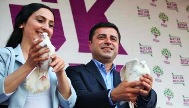 AB’den Türkiye’ye, Figen Yüksekdağ ve Selahattin Demirtaş tepkisi