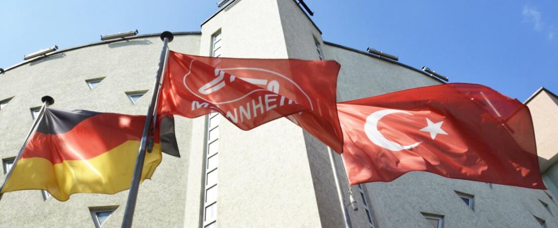 Alman hükümeti: Türkiye referandum öncesi casusluk faaliyetlerini artırdı