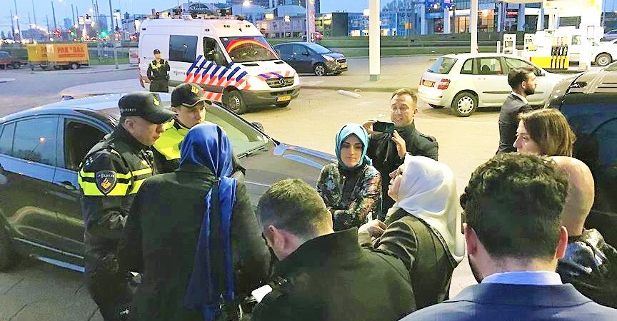 AKP’nin skandal dış politikası: Hollanda, Türkiye’nin Bakanı’nı sınır dışı etti