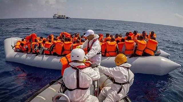 200 kişilik iki göçmen gemisi battı: 5 kişinin cesedi bulundu