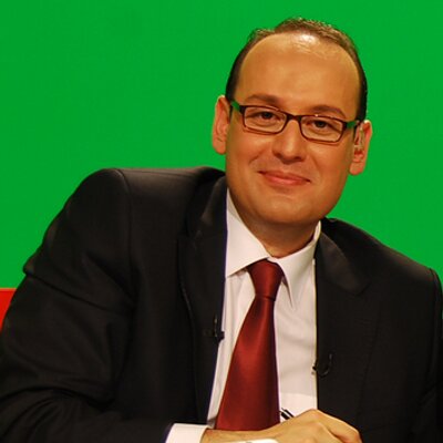 Hayır Ahmet abi! Yapacak çok işimiz var daha…