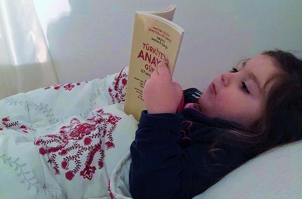 HDP’li Milletvekili Burcu Çelik, cezaevinde 3 yaşındaki kızıyla kalacak