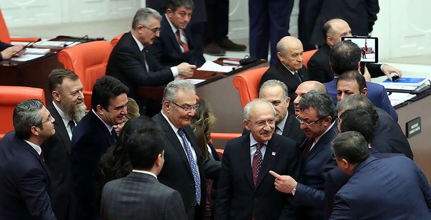 MHP’li Akçay: Berberoğlu’nun tutuklanması dokunulmazlıkların kaldırılmasıyla başlayan sürecin devamıdır