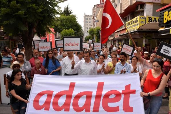 AKP anketinden ‘Türkiye’de adalet yok’ çıktı