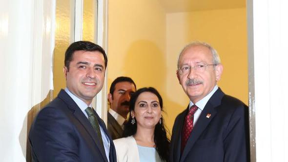 Eliaçık’tan Kılıçdaroğlu’na:Silivri ve Edirne’yi yürüyerek değil arabayla ziyaret edebilir, bu çok büyük jest olur