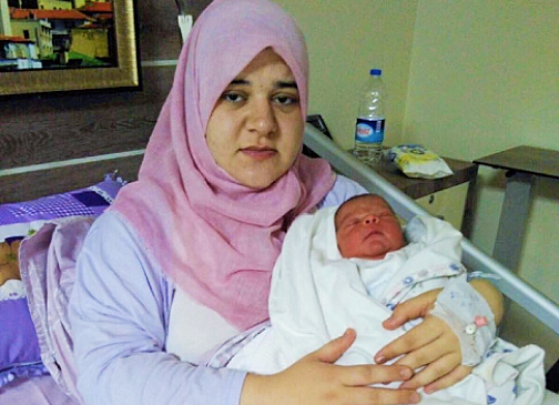 İtirafçı ol baskısına direnen 6 günlük anneyi hukuksuz bir şekilde tutukladılar
