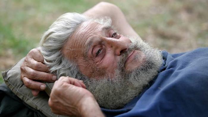 Sydneyli modelin sahip çıktığı evsiz Türk’e, yardım seferberliği
