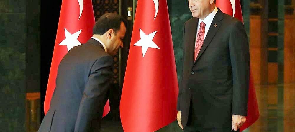 AYM başkanından Erdoğan’a ‘saygı’ duruşu