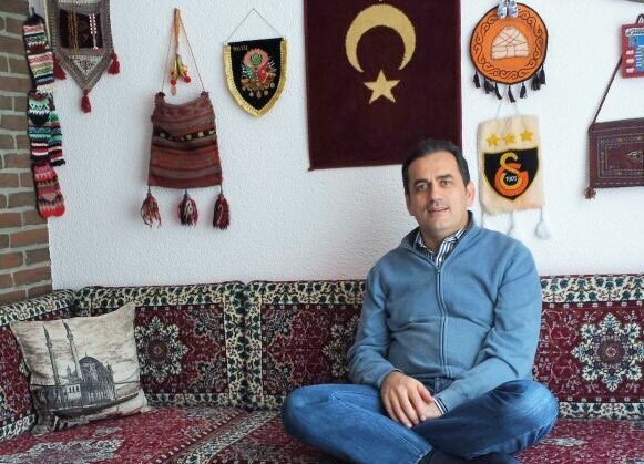 ZULÜMDEN KAÇTI, GURBETTE VEFAT ETTİ: HİZMETTEN GERİ DURMAYIN!