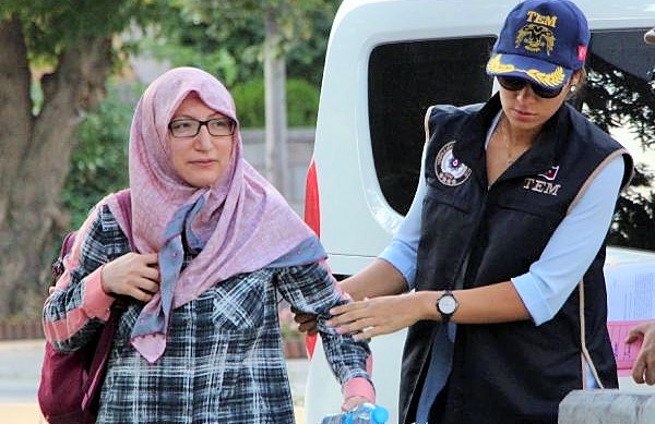 ‘ByLock’ kullandığı iddia edilen kadın doktora gözaltı