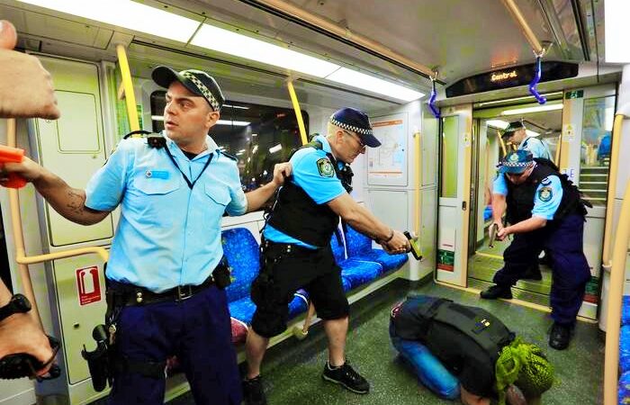 NSW Polisi‘nden Sydney’de nefes kesen terör tatbikatı
