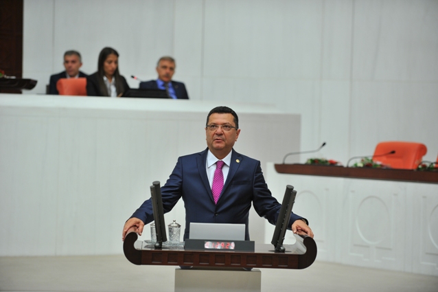 Meclis’te bilmece: Sarayı var kral değil, uçakları var kaptan değil, diploması var gerçek değil