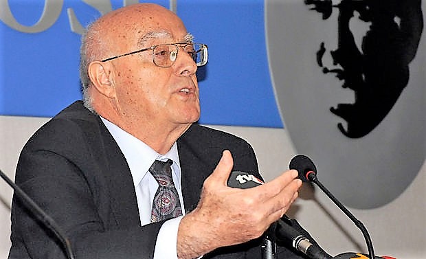 TURGUT KAZAN: 12 EYLÜL’DE DE TEK TİP DAYATMASI VARDI