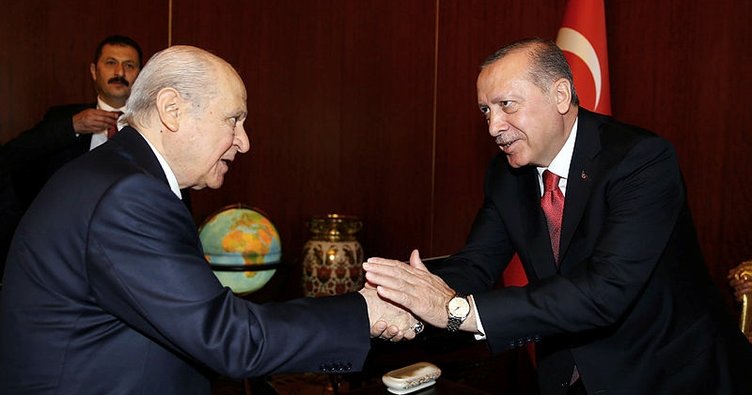 CHP’li Özel’den Bahçeli’ye: Sarayın kurşun askeri olmuş