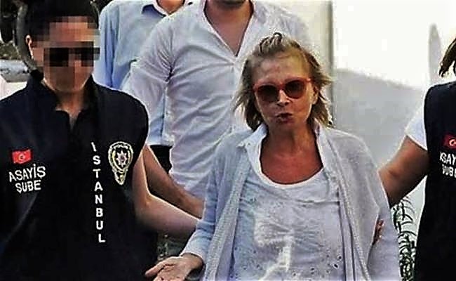 Kaderde bu da varmış deyip sabretmekten başka çare yok