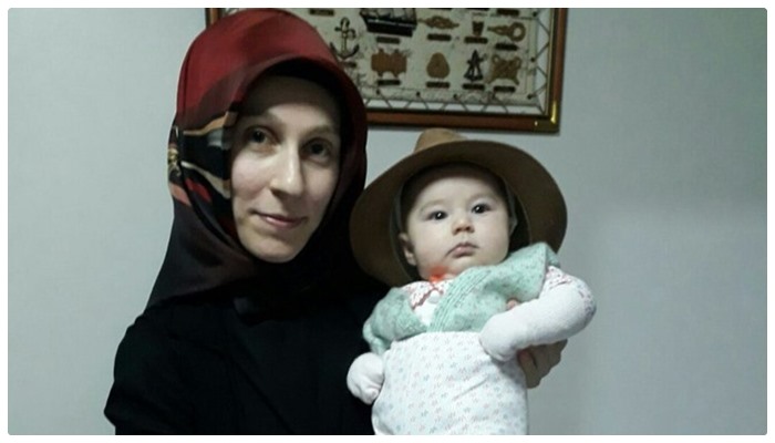 BAHAR BEBEK, 2018’E GİRERKEN TUTUKLANAN ANNESİYLE CEZAEVİNE GÖNDERİLDİ