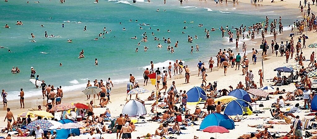 Sydney 79 yılın en sıcak gününü geride bıraktı: Termometreler 47.3 dereceyi gösterdi