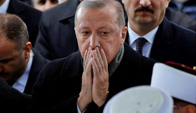 ALTAY: ERDOĞAN ‘KOPROLALİ’ HASTALIĞINA YAKALANMIŞTIR