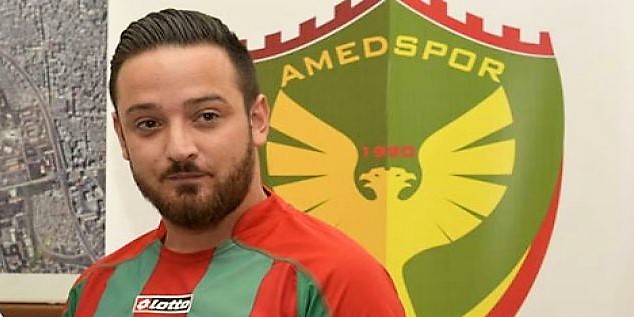Deniz Naki’ye, Türkiye’de futbol yaşamını bitiren ceza.