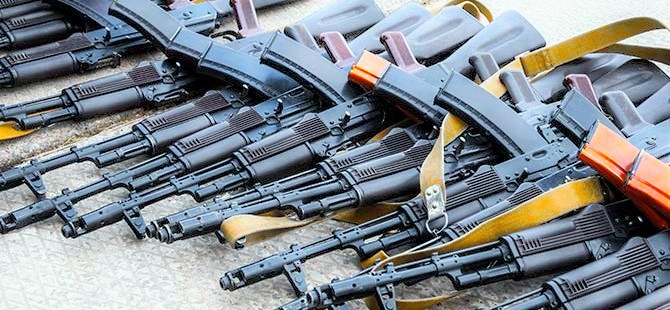 Af çıktı,ruhsatsız 57 bin silah teslim edildi:Yasaya uymayanlara 226 bin dolar ceza,14 yıl hapis