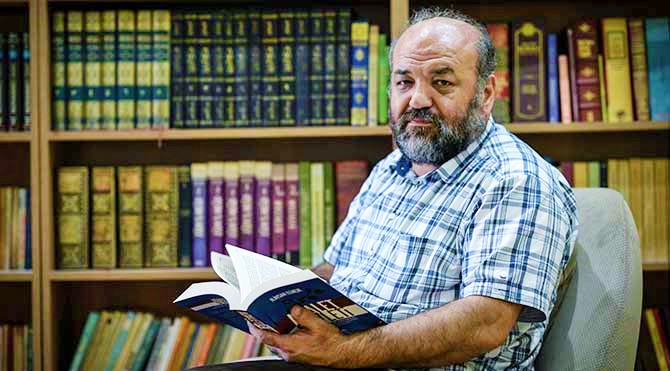 İlahiyatçı-Yazar Eliaçık: Türkiye’de, dinden hızlı kaçış var, insanlar bana ‘İslamiyet bu mu, eğer öyleyse ben Müslüman değilim’ diyor