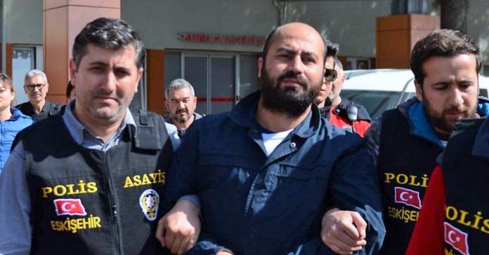 102 akademisyeni ‘Gülenci’ diye ihbar eden Bayar’a da cemaat soruşturması