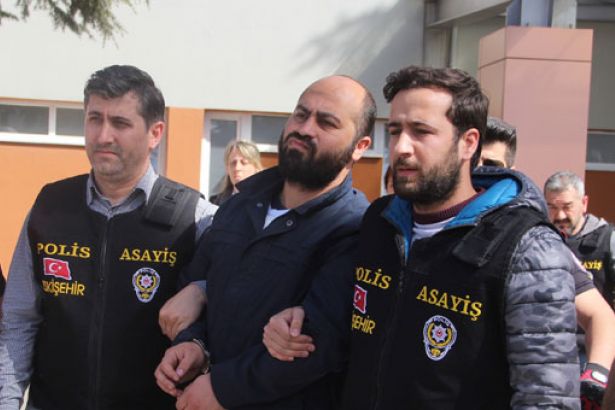 Prof. Dr. Aypay: Eskişehir’deki katil ihbarlarını AKPli Metin Külünk’e iletiyordu, o da savcılara