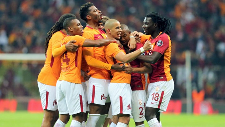 GALATASARAY BAŞAKŞEHİR’İ YENDİ, LİDERLİĞİ TEKRAR ALDI