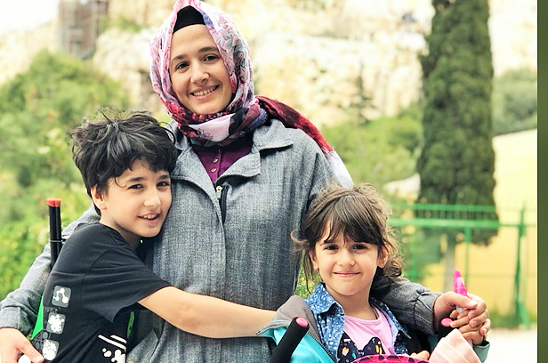 Üç evlat gurbette yetim kaldı: Saray’ın zulümden kaçarak Meriç’i geçti, eşine kavuşamadan vefat etti