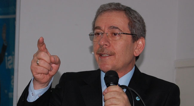 Abdüllatif Şener: Gül’ün aday olmasını Erdoğan istedi