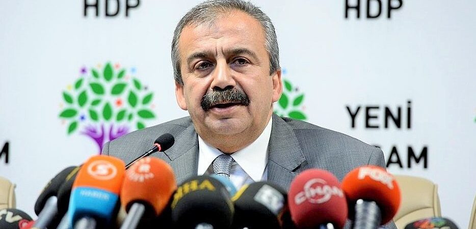 Sırrı Süreyya Önder: Akşener ikinci turda AKP ile anlaşacak