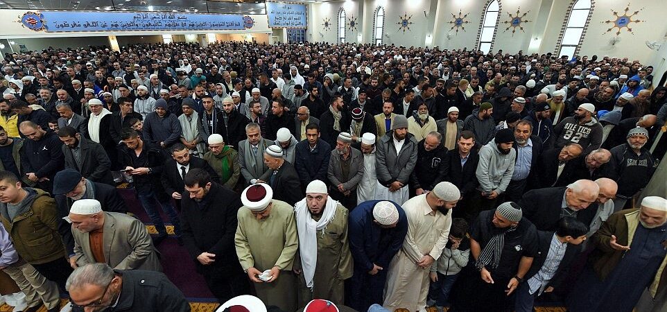Avustralya’da, Cuma’dan sonra Filistinliler için gıyabi cenaze namazı kılındı