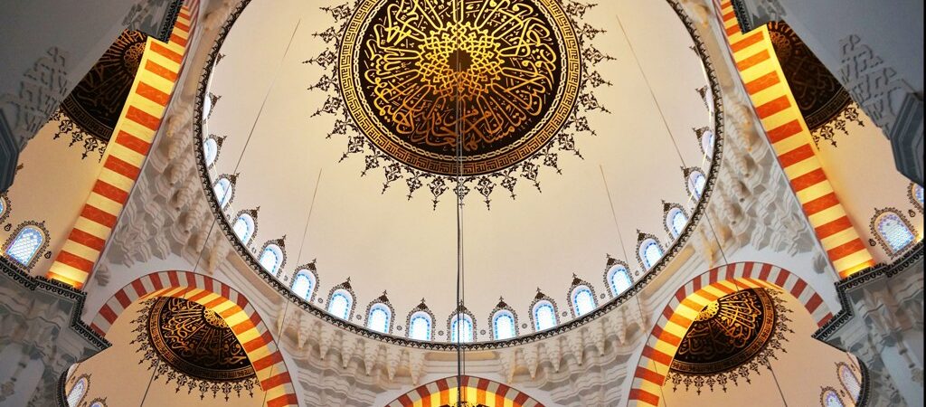 Sydney ’de yapımı devam eden 99 kubbeli cami inşaatı son aşamada