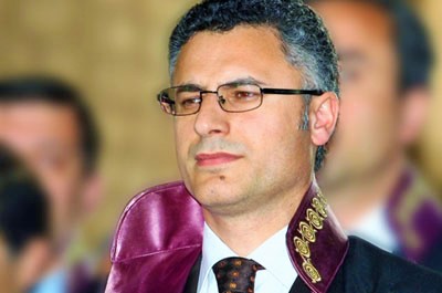 AKP eski M.Vekili ve MKYK üyesi Can:   AKP komplolara sarıldı, devlet aklını yok etti