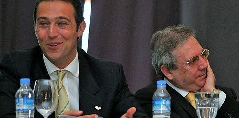 FENERLİLER ‘TAMAM’ DEDİ: ALİ KOÇ FENERBAHÇE’NİN BAŞKANI SEÇİLDİ, YILDIRIM STADI TERK ETTİ