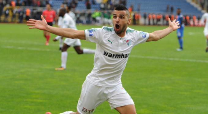 Bursasporlu Aziz Behich Avustralya ile Dünya Kupası’na gidiyor