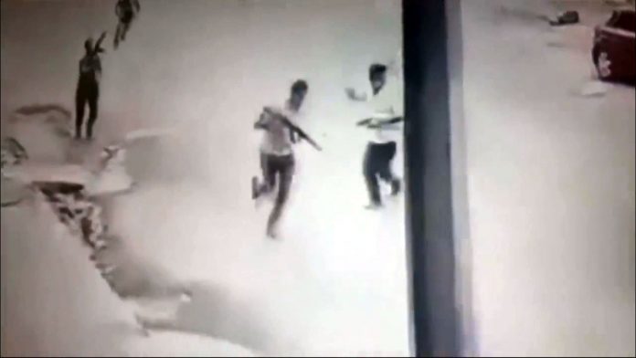 Suruç’ta AKP’li vekilin korumalarının saldırı anı güvenlik kamerasında
