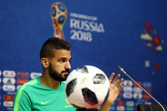 Aziz Behiç, FIFA Dünya Kupası’nda Avustralya forması giyen ilk Türk kökenli erkek futbolcu