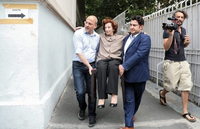 Ahmet Şık: Yılgınlığa düşersek o zaman kaybedeceğiz