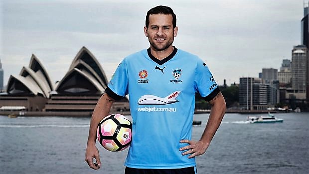 Alanyaspor Teknik Direktörü Bakkal:  Sydney FC forması giyen Bobo ile anlaştık