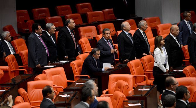 CHP’li Özel: Yemin töreninde ayağa kalkmayacağız, artık tarafsız bir Cumhurbaşkanı yok