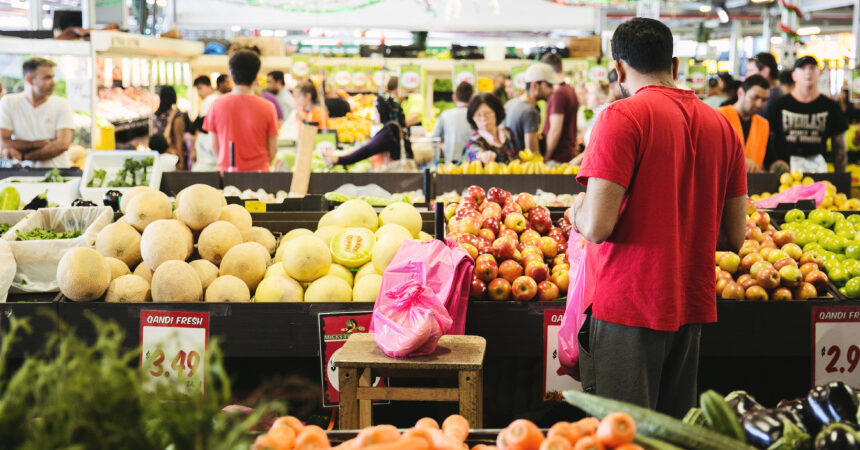 Melbourne’de ihtiyaç sahipleri için ücretsiz market!