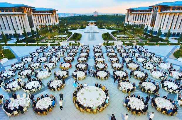AKP iktidarı, halktan ‘tasarruf’ istiyor, Saray ise lükse milyarlar harcıyor